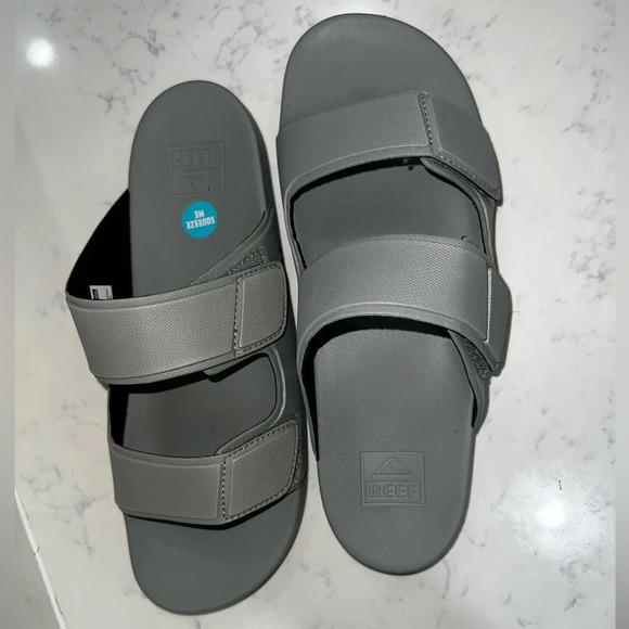 Reef Black Slide Sandals - Picture 5 of 10